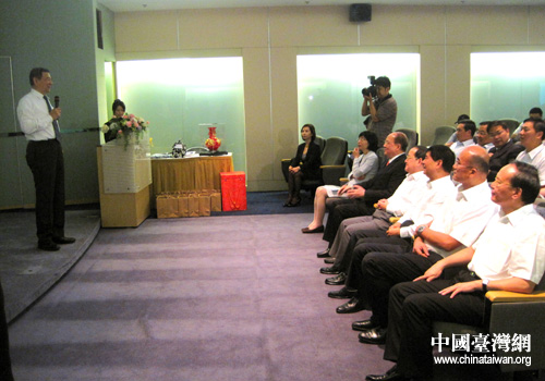 江西省長鹿心社參觀臺灣東元集團(tuán)總部(圖)