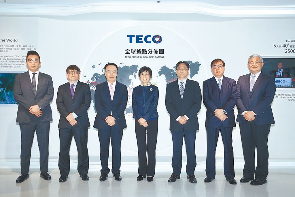 東元電機(jī)在財(cái)務(wù)、經(jīng)營(yíng)團(tuán)隊(duì)，良好的投資人關(guān)系以及企業(yè)社會(huì)責(zé)任的舉措等各方面皆有杰出成果，而榮獲肯定。圖／業(yè)者提供